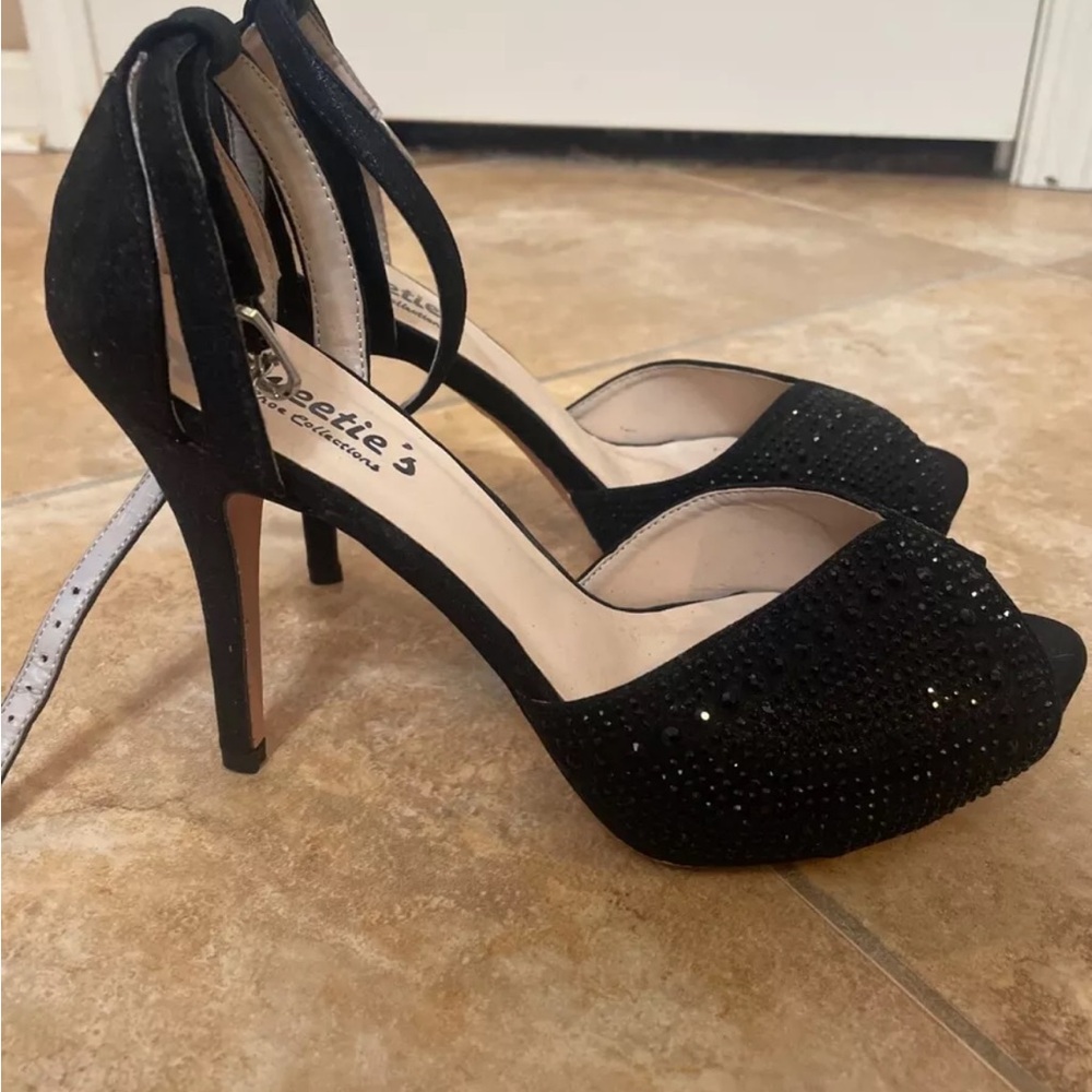 Women's Rhinestone Black Peep Toe Heels Size 8